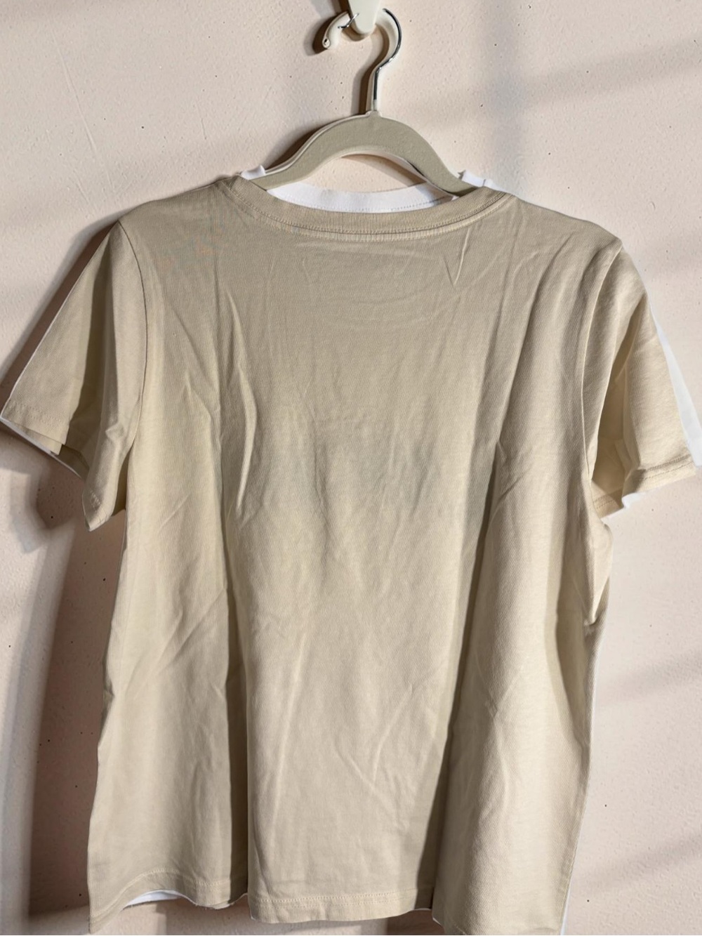 NEW Lucky Brand Cream Tee with Navy Floral 'LUCKY' Embroidery - Picture 6 of 7